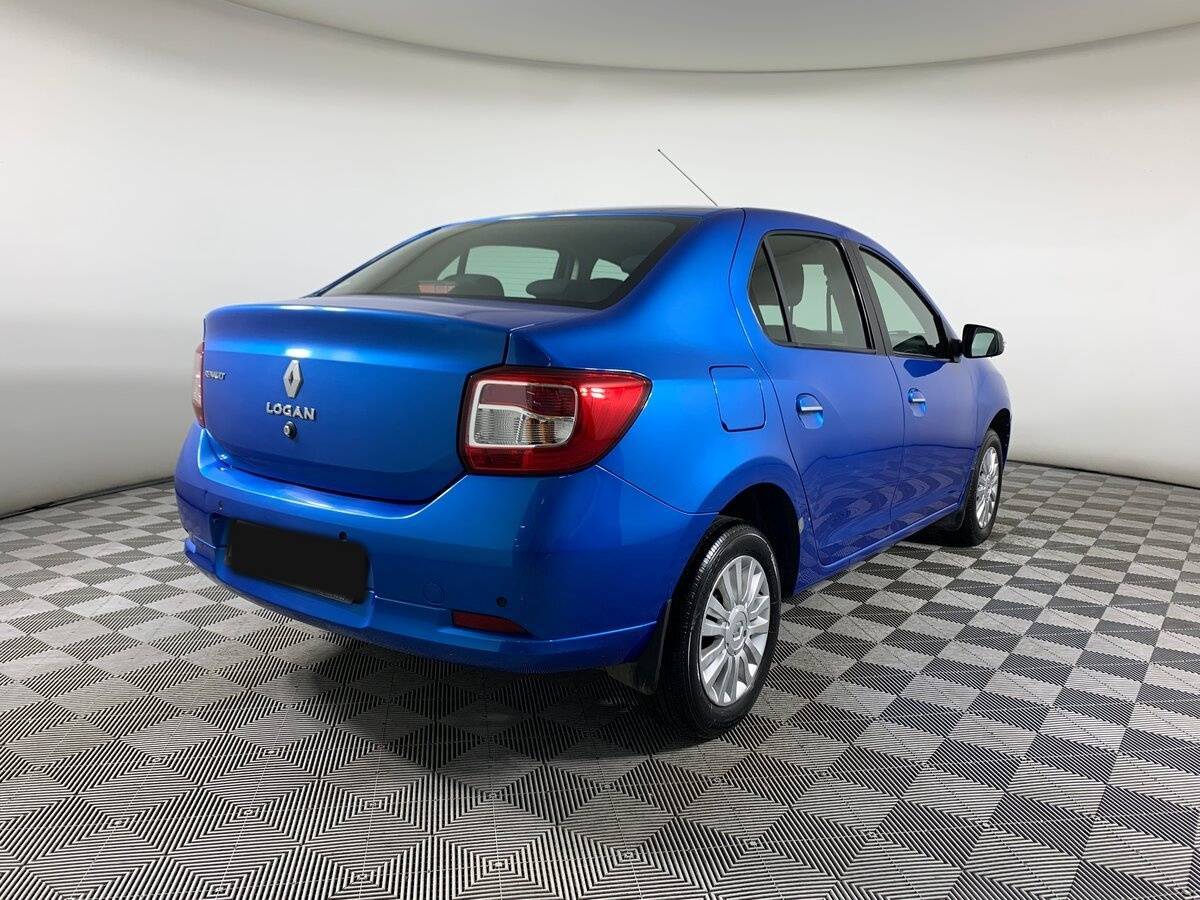 Б/У Рено Логан 2015 года. Фото: #4