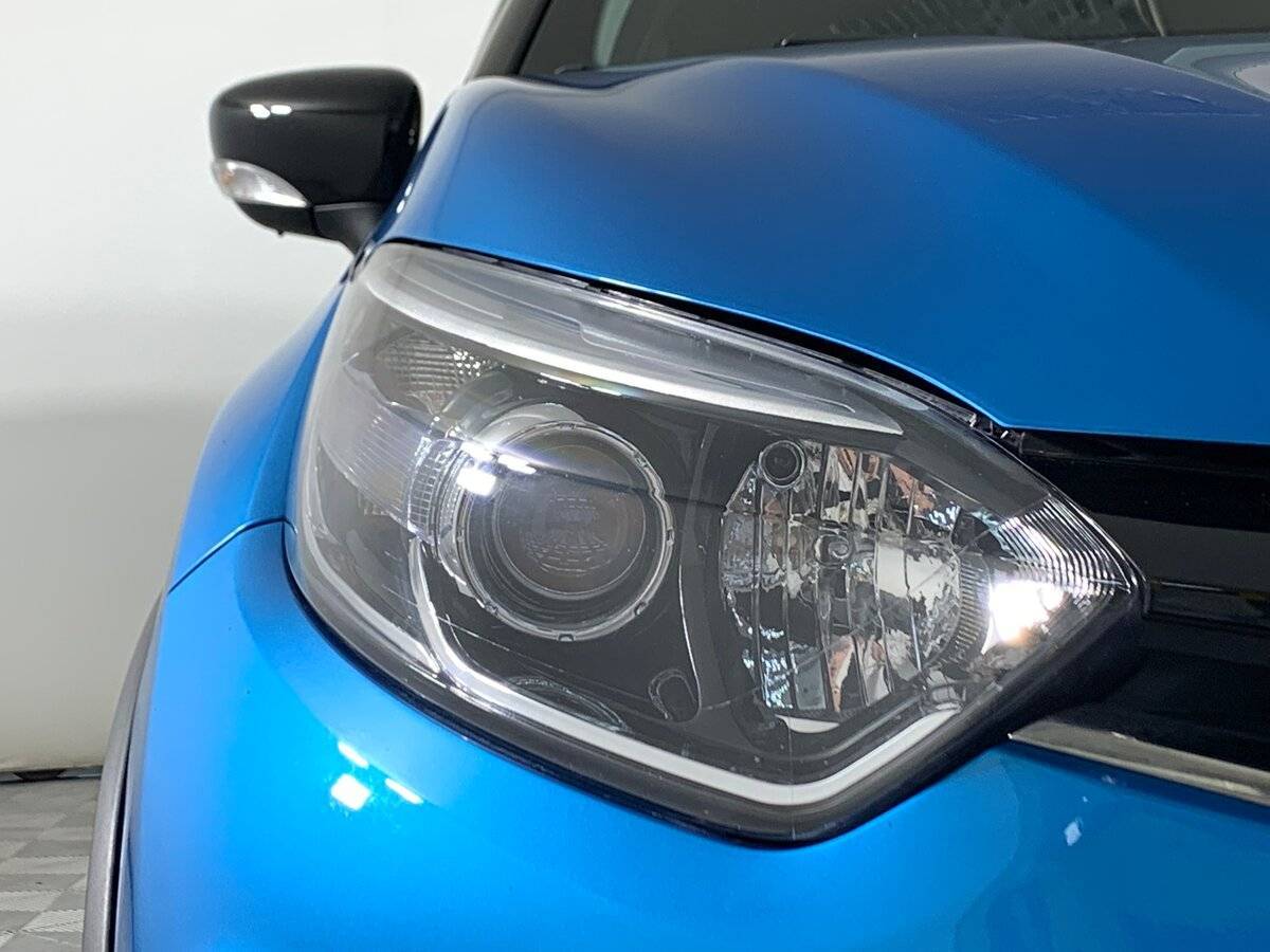 Б/У Рено Каптюр 2016 года. Фото: #9