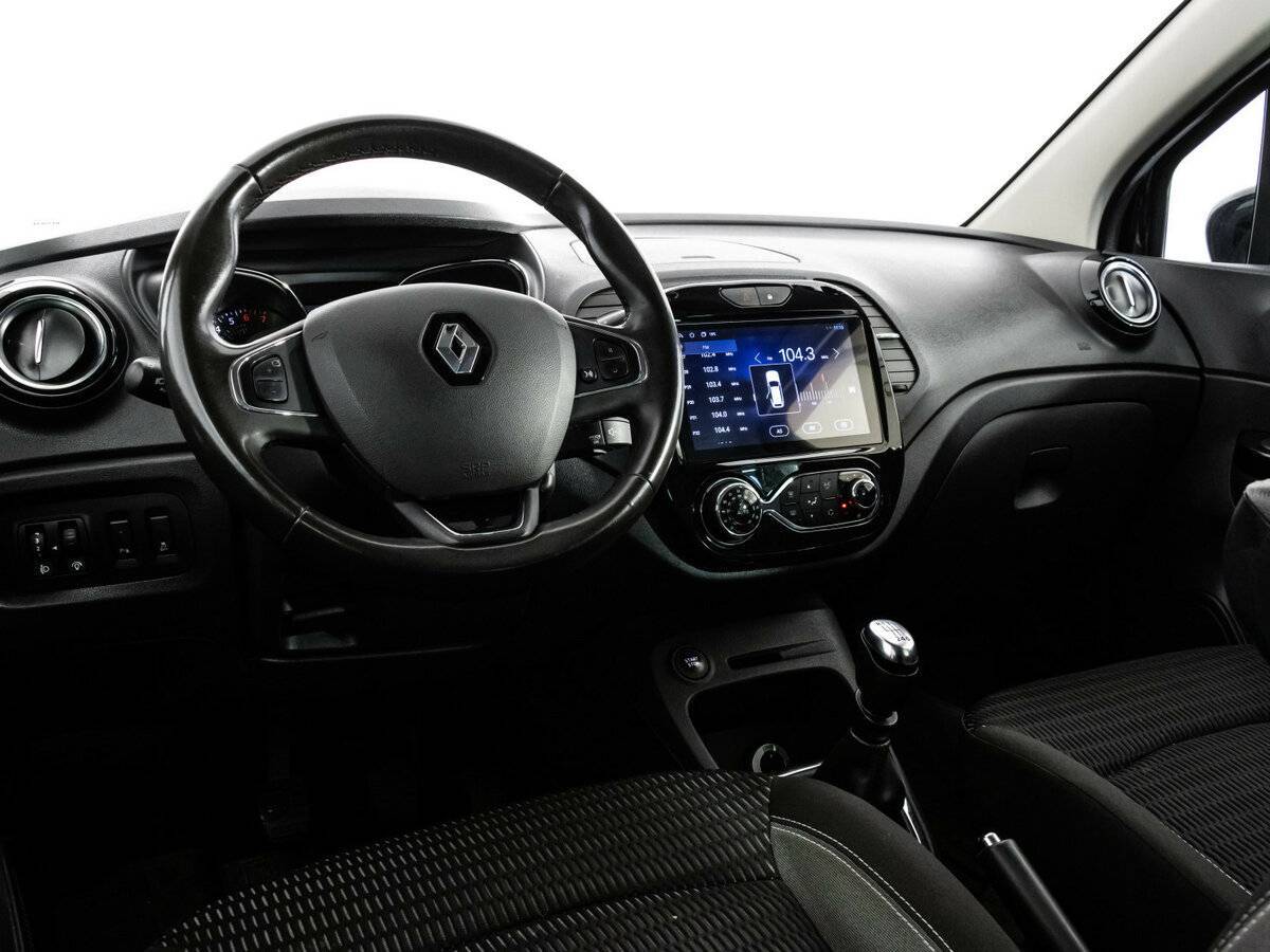 Б/У Рено Каптюр 2018 года. Фото: #10