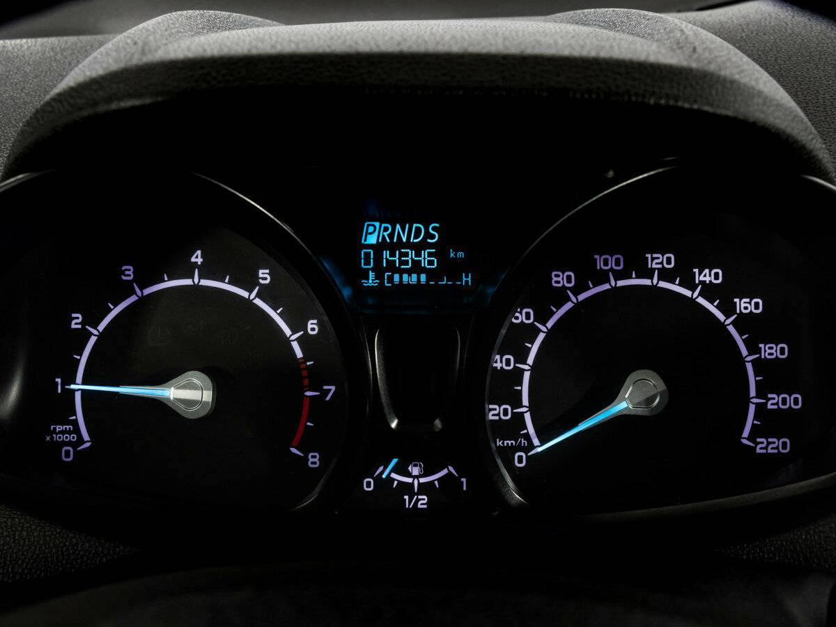 Б/У Форд ЭкоСпорт 2016 года. Фото: #15