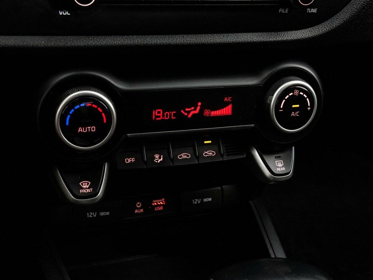 Б/У Киа Рио 2018 года. Фото: #14