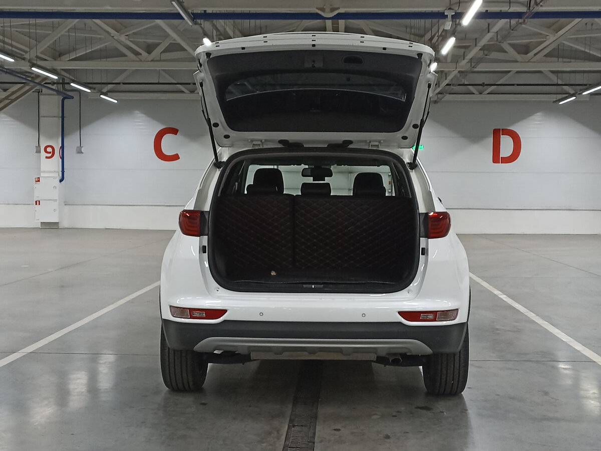 Б/У Киа Спортейдж 2018 года. Фото: #9