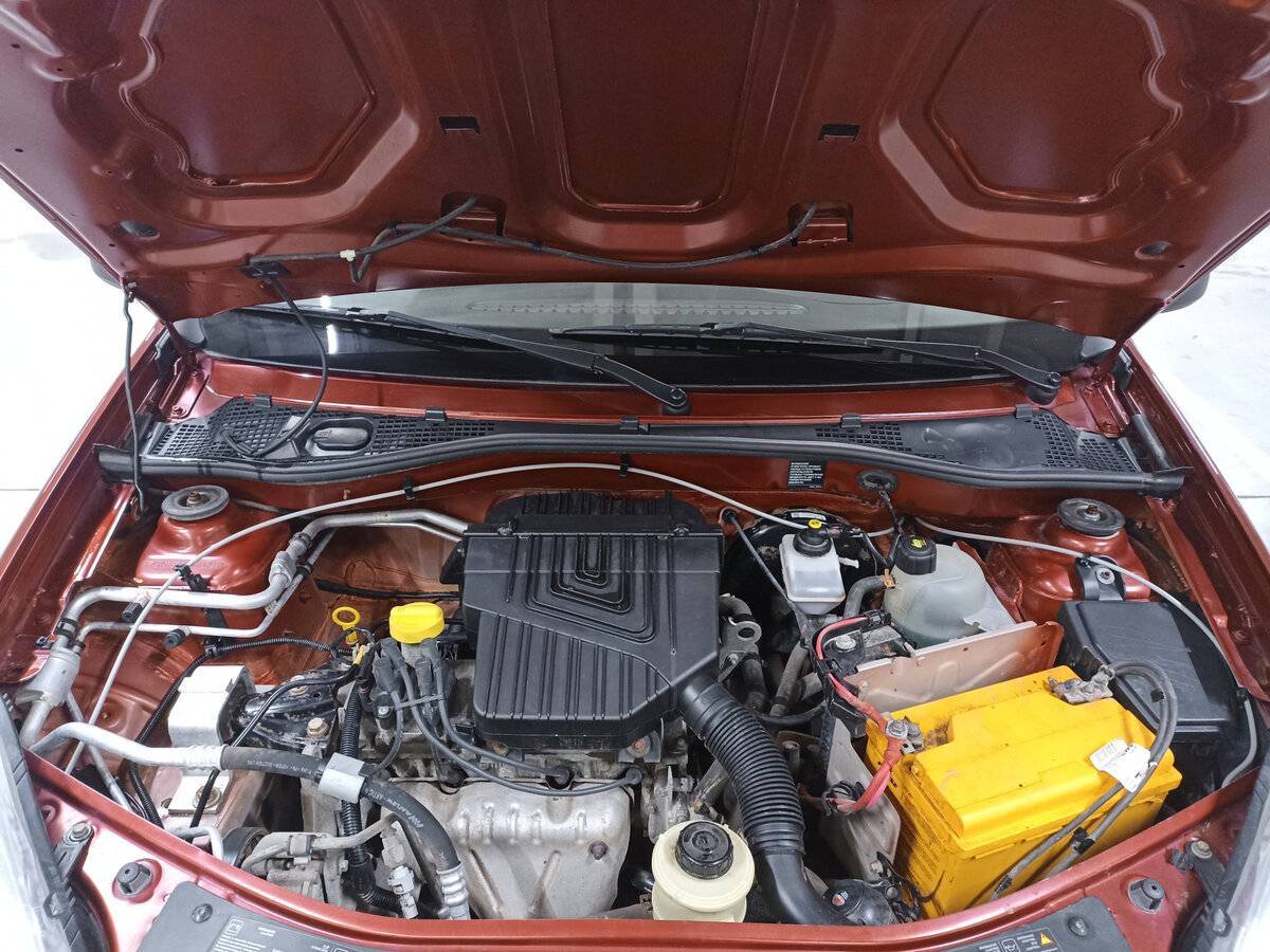 Б/У Рено Сандеро 2013 года. Фото: #8