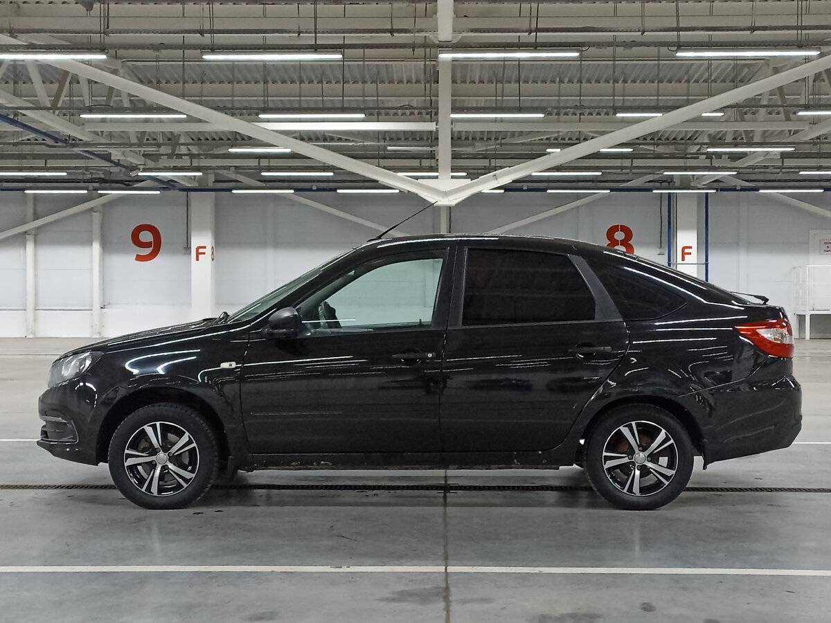 Б/У Лада (ВАЗ) Гранта 2018 года. Фото: #7