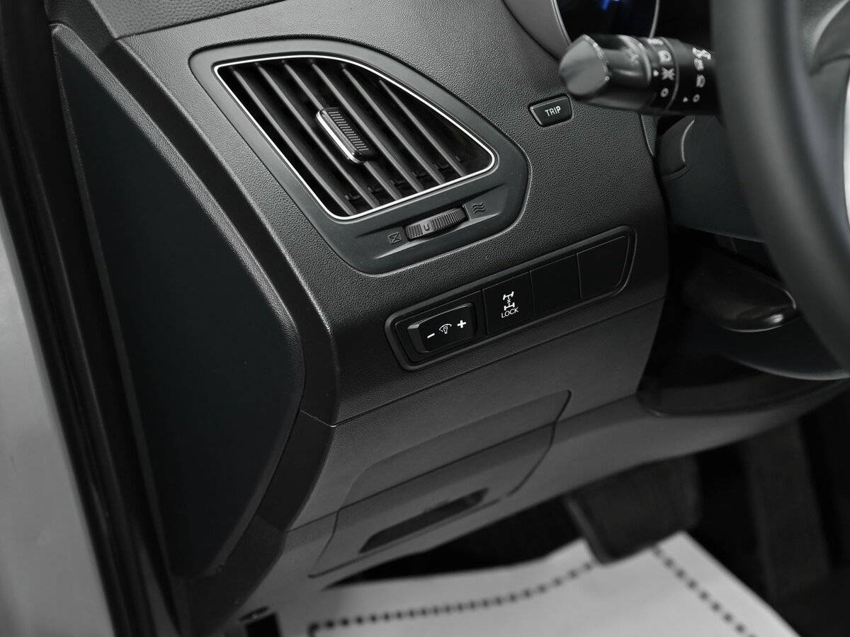 Б/У Хендай ай-икс35 2012 года. Фото: #8