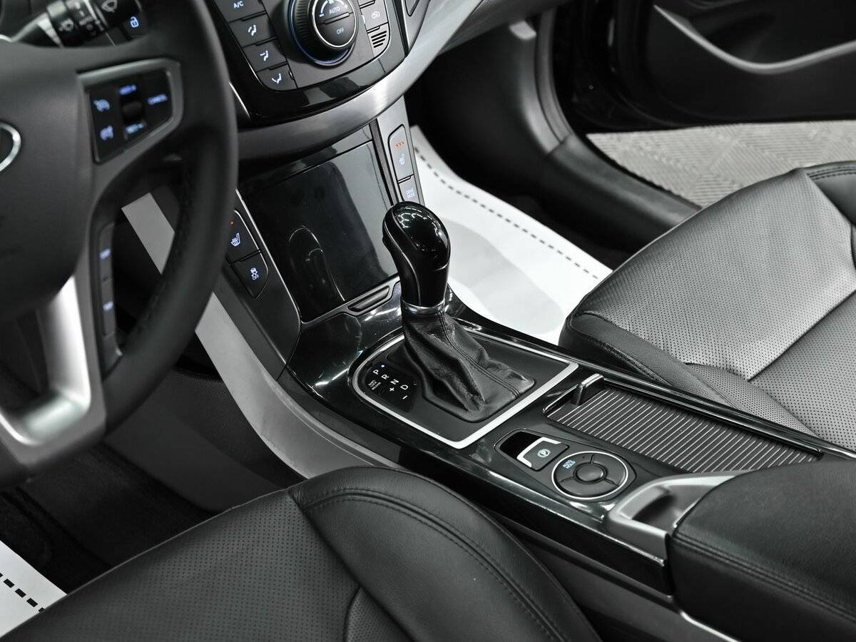 Б/У Хендай ай40 2015 года. Фото: #10