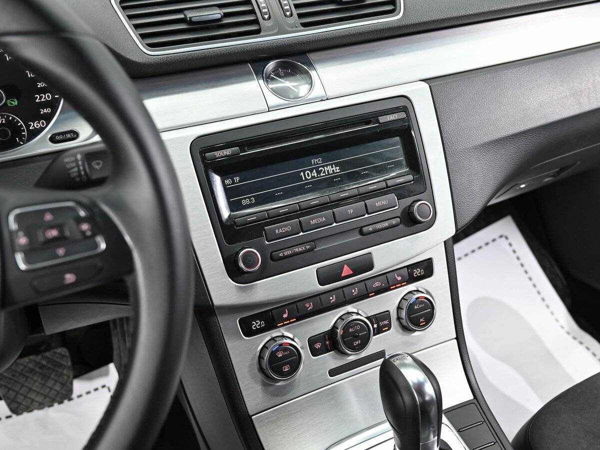 Б/У Фольксваген Пассат 2012 года. Фото: #9