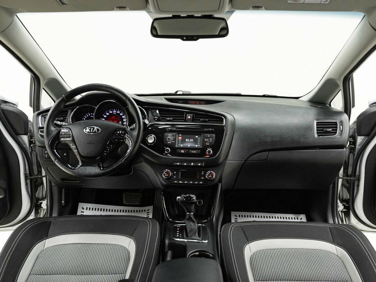 Б/У Киа Сид 2016 года. Фото: #8