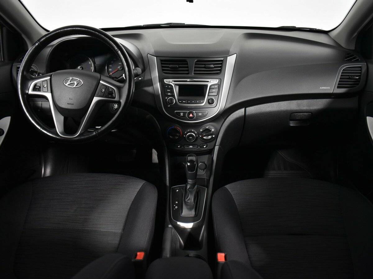 Б/У Хендай Солярис 2015 года. Фото: #10