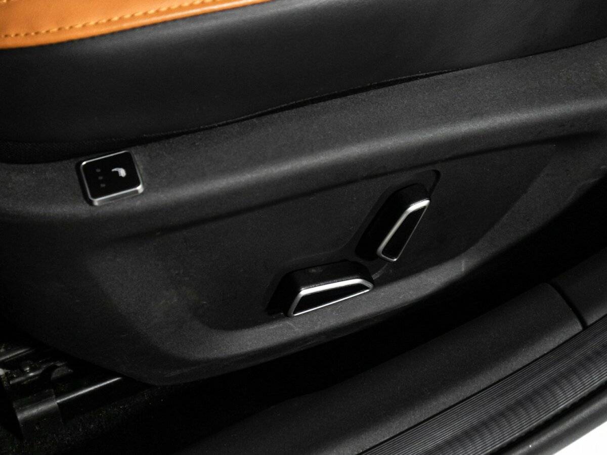 Changan UNI-V 2023 года с пробегом. Фото: #17