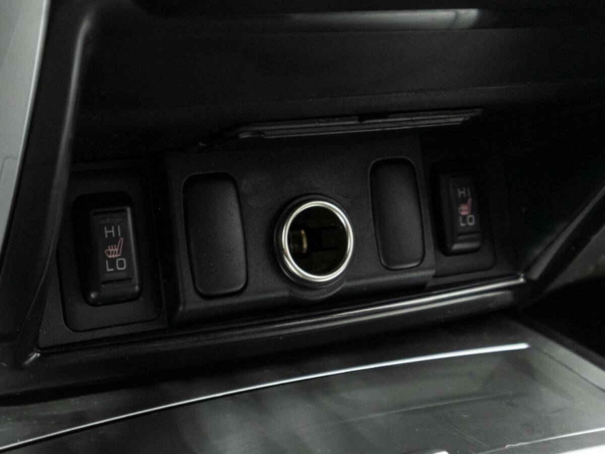 Б/У Митсубиши Паджеро Спорт 2012 года. Фото: #19