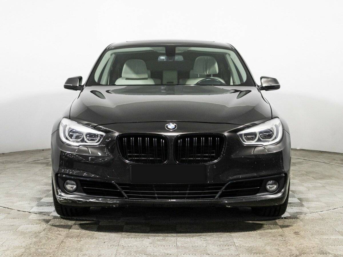 BMW 5 серии 2014 года с пробегом. Фото: #1