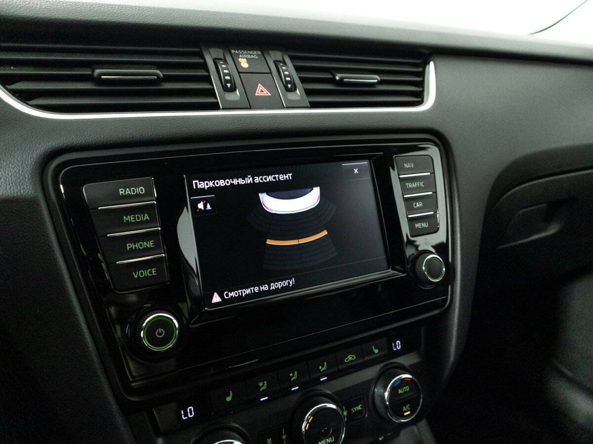 Б/У Шкода Октавия 2016 года. Фото: #14