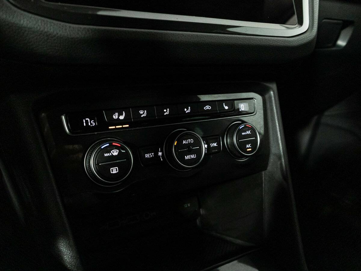 Volkswagen Tiguan 2019 года с пробегом. Фото: #17