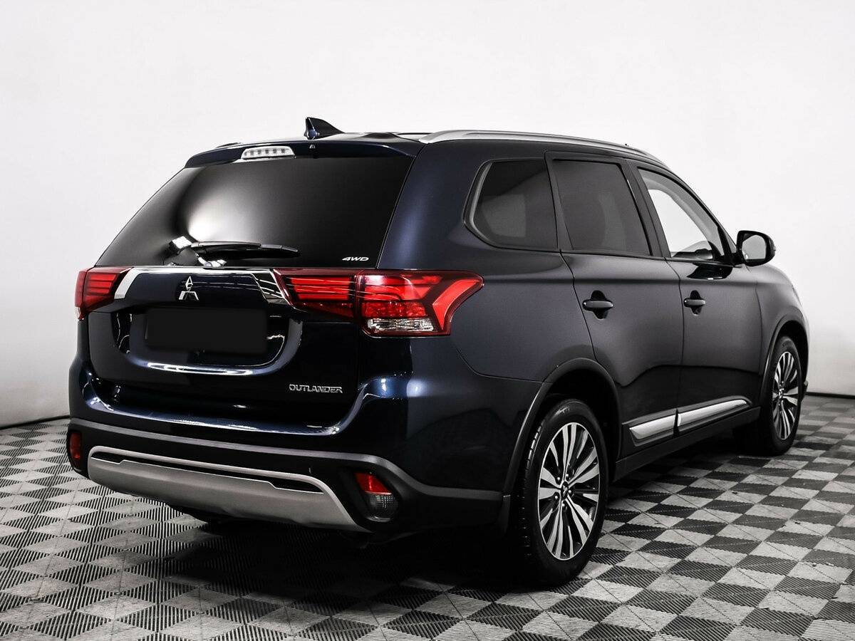 Mitsubishi Outlander 2019 года с пробегом. Фото: #4