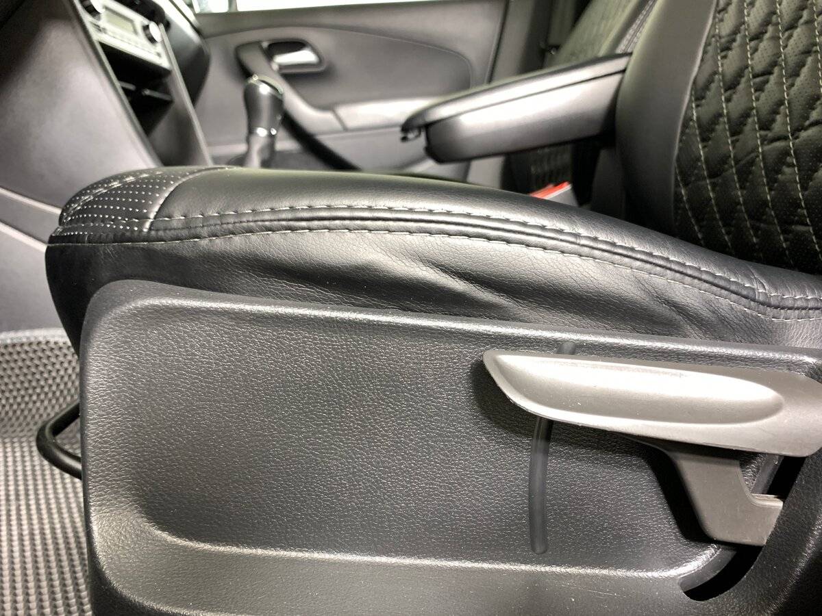 Б/У Фольксваген Поло 2019 года. Фото: #15