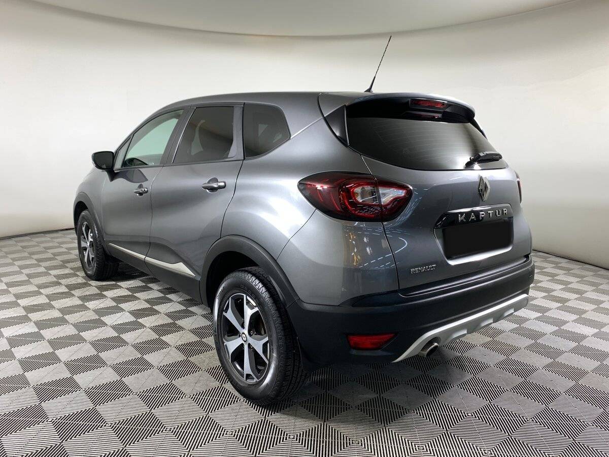 Б/У Рено Каптюр 2019 года. Фото: #6