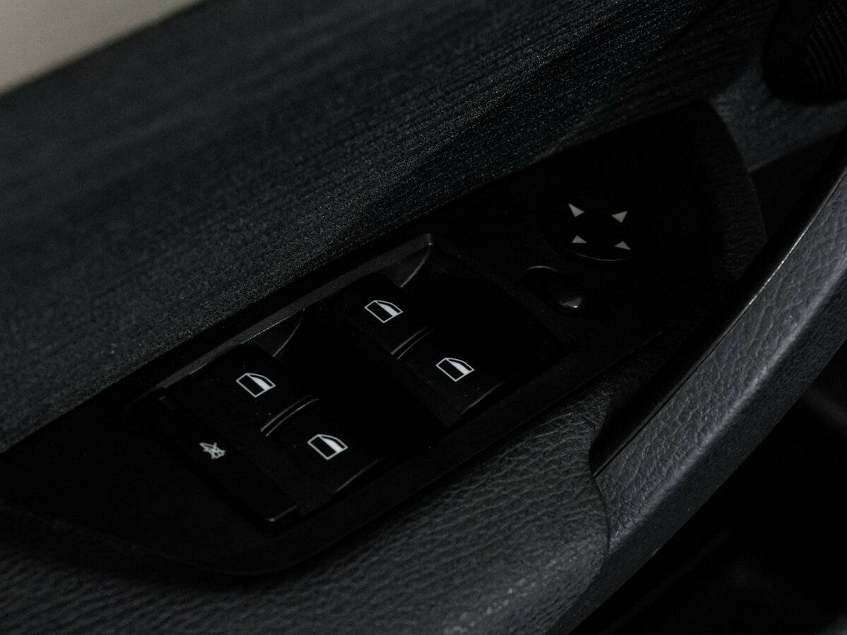 BMW X1 2014 года с пробегом. Фото: #18