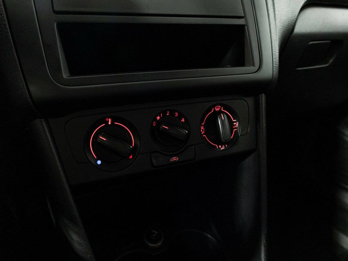 Volkswagen Polo 2016 года с пробегом. Фото: #14