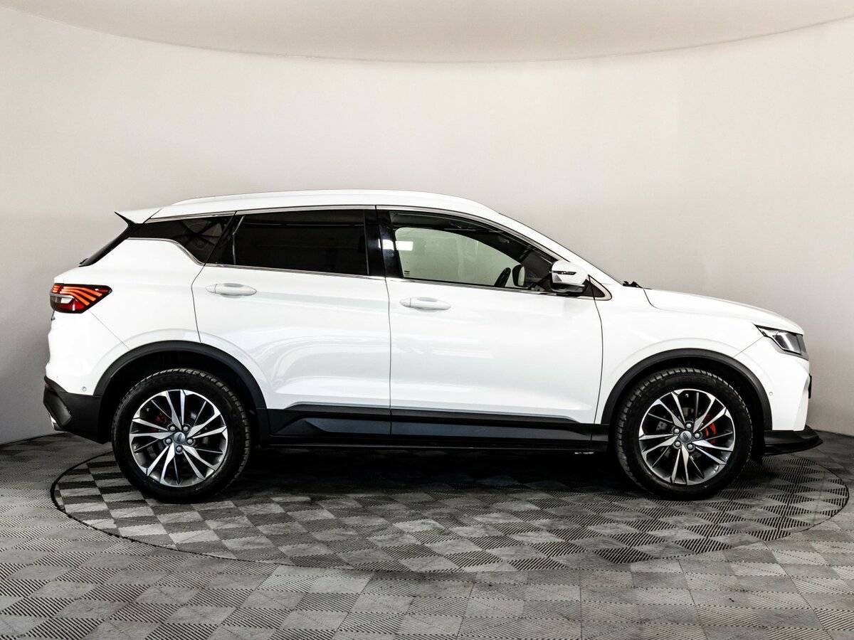 Б/У Джили Кулрэй 2021 года. Фото: #3