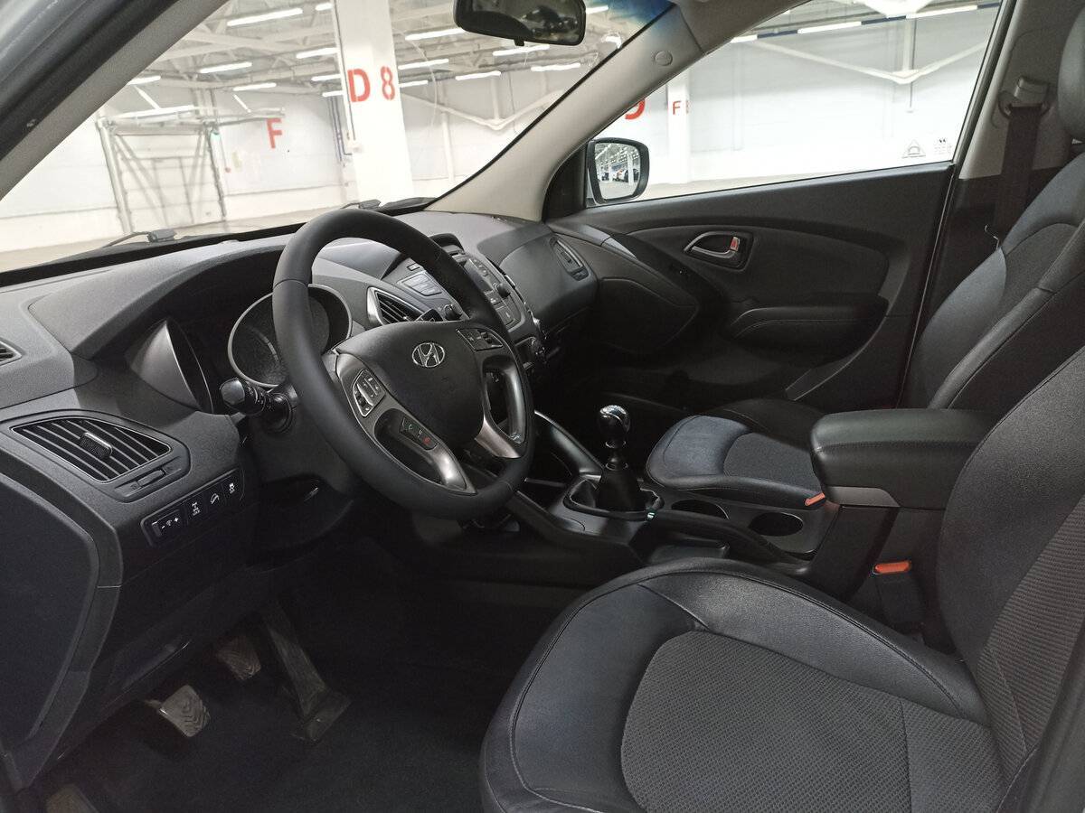 Б/У Хендай ай-икс35 2014 года. Фото: #15