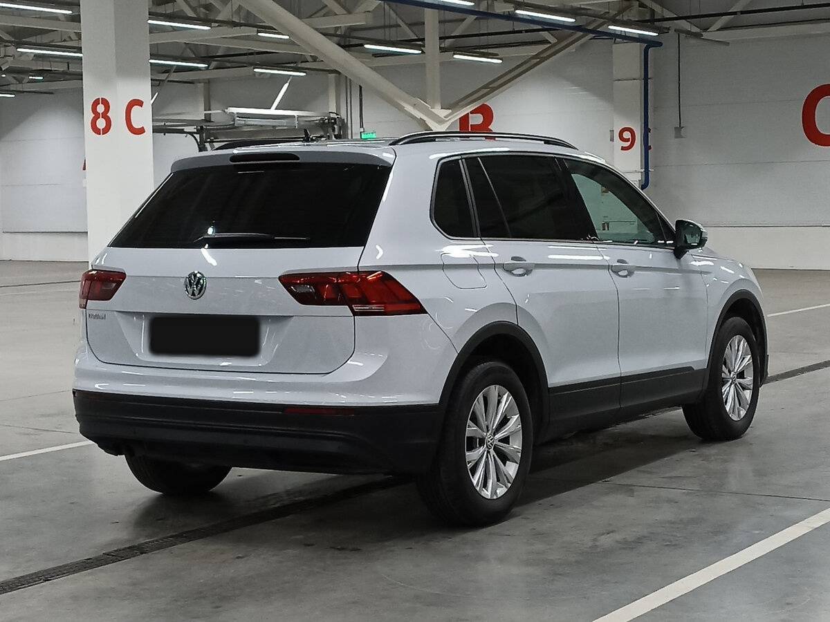 Volkswagen Tiguan 2019 года с пробегом. Фото: #4