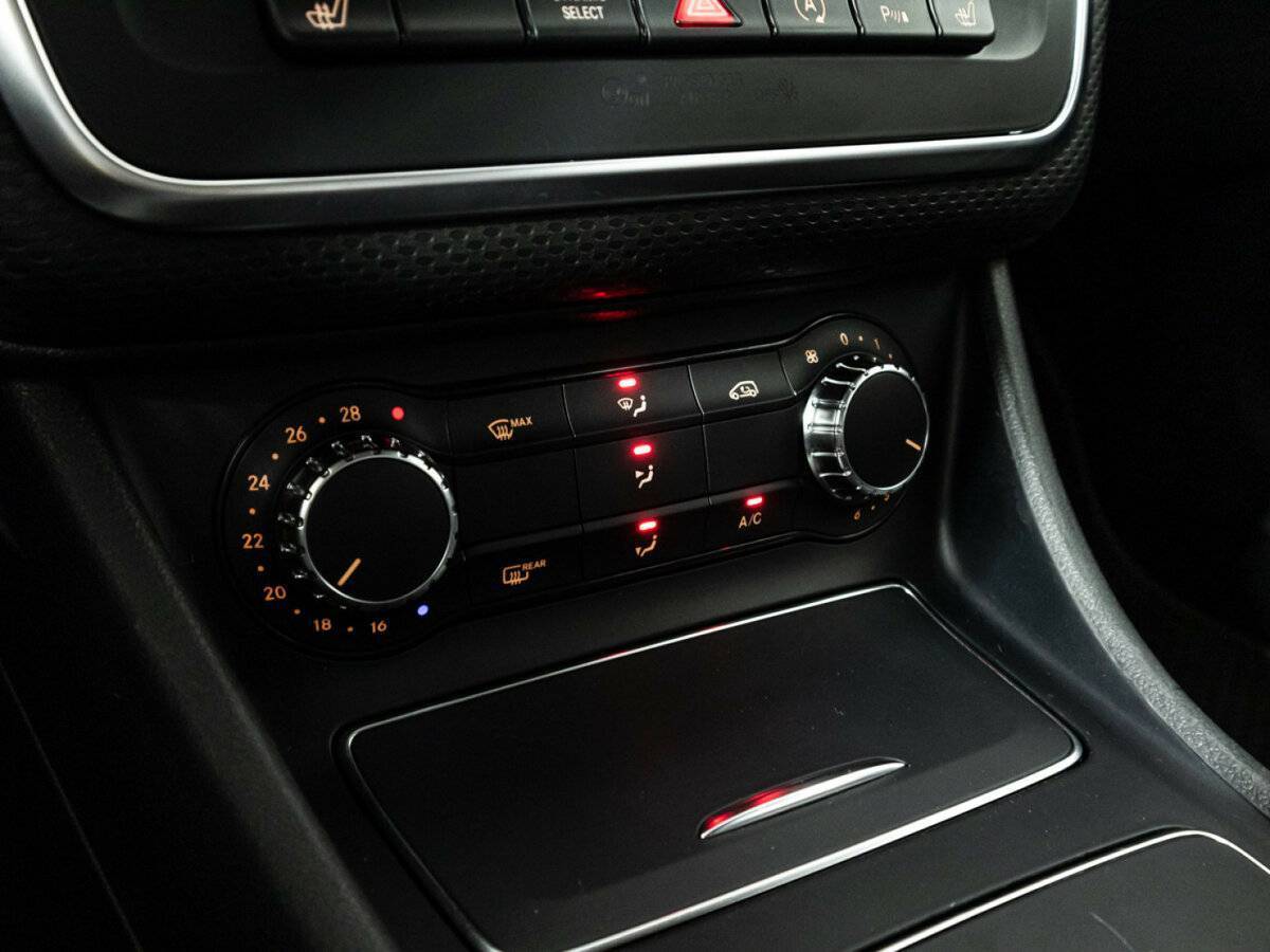 Mercedes-Benz A-Класс 2017 года с пробегом. Фото: #15