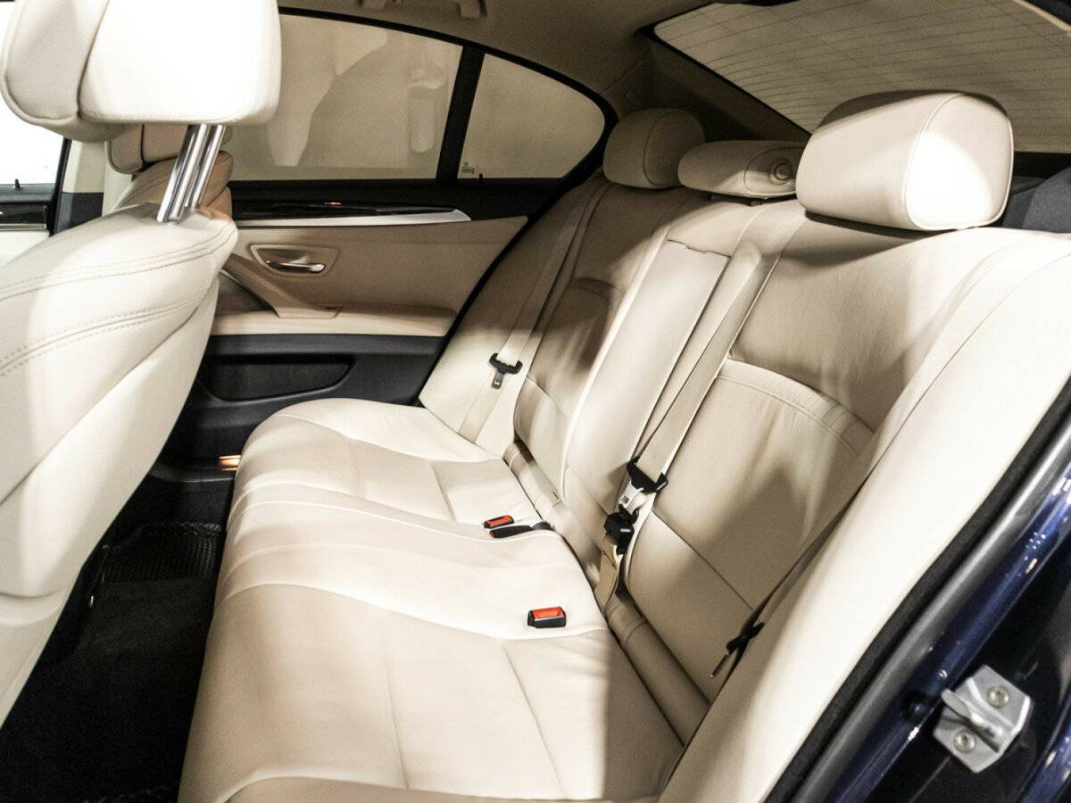 BMW 5 серии 2016 года с пробегом. Фото: #9