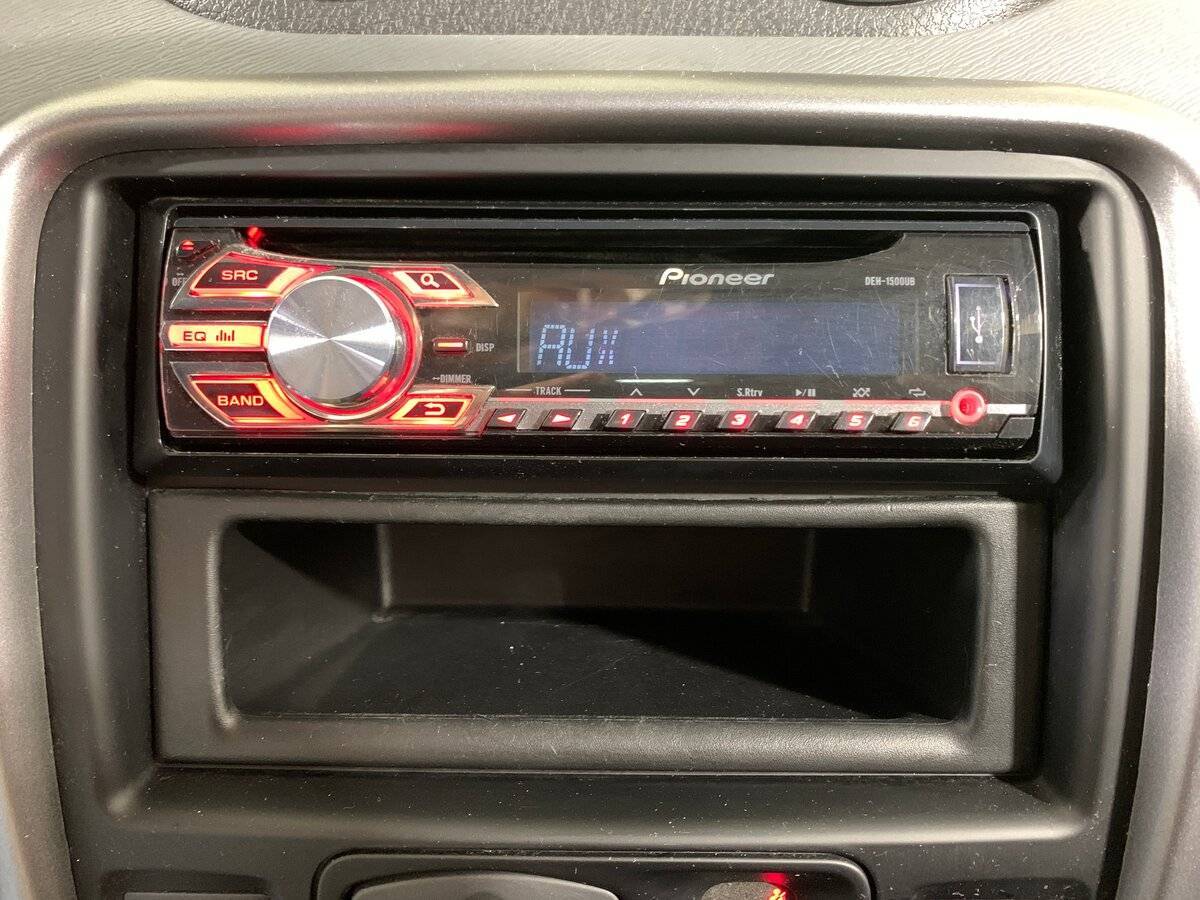 Б/У Рено Дастер 2013 года. Фото: #14