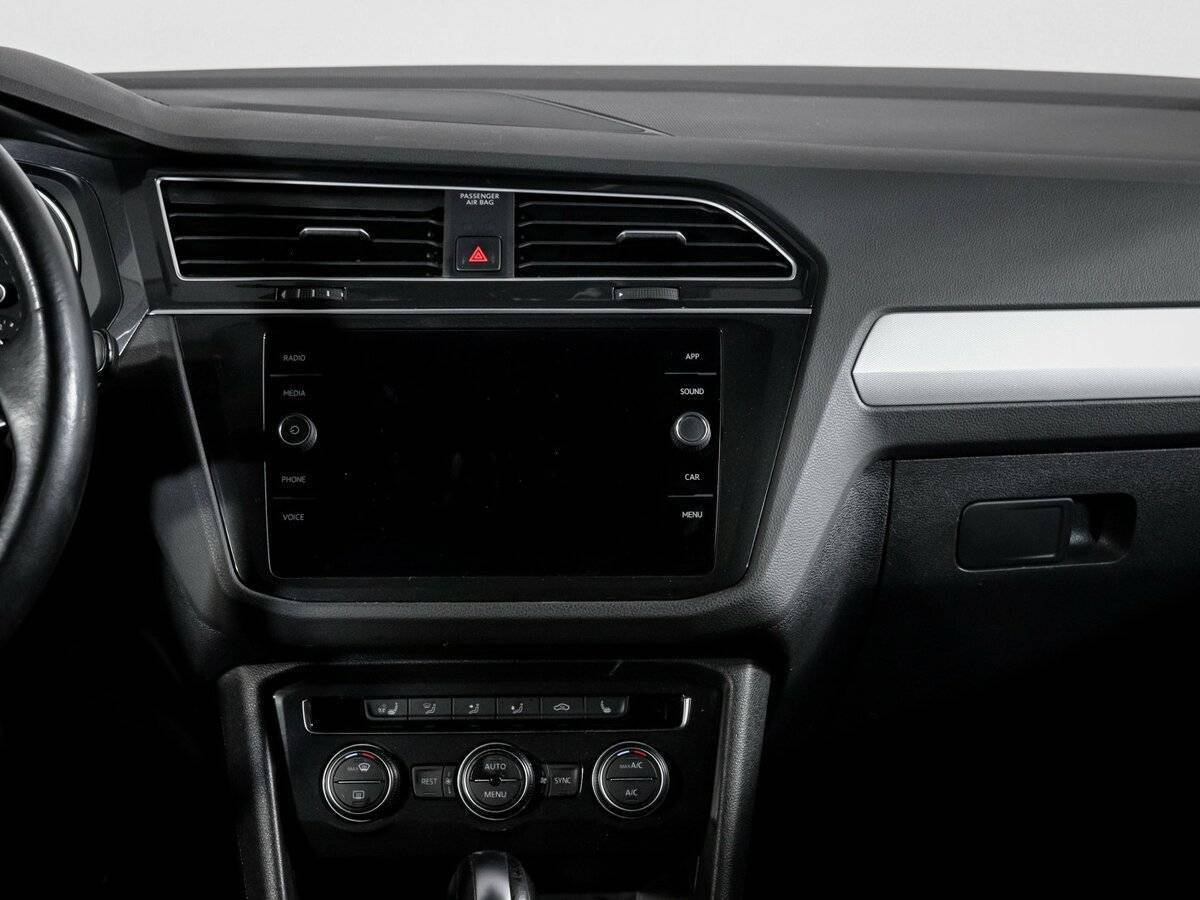 Volkswagen Tiguan 2020 года с пробегом. Фото: #12