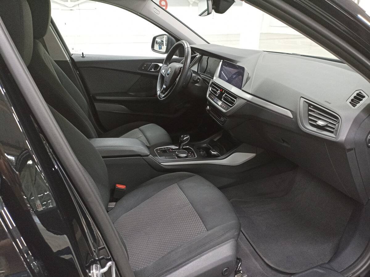 BMW 1 серии 2019 года с пробегом. Фото: #10