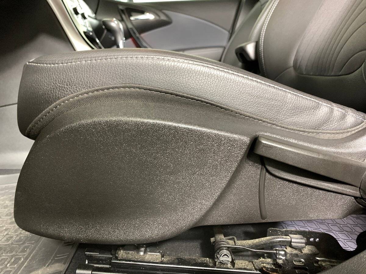 Б/У Опель Астра 2014 года. Фото: #15