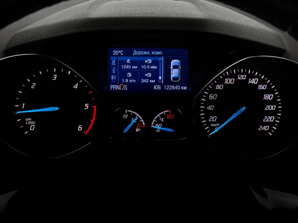 Б/У Форд Куга 2013 года. Фото: #17