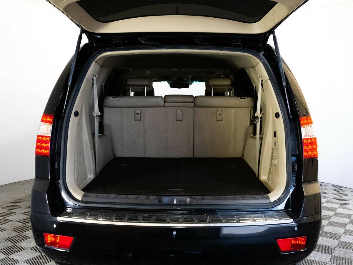 Kia Mohave 2012 года с пробегом. Фото: #24