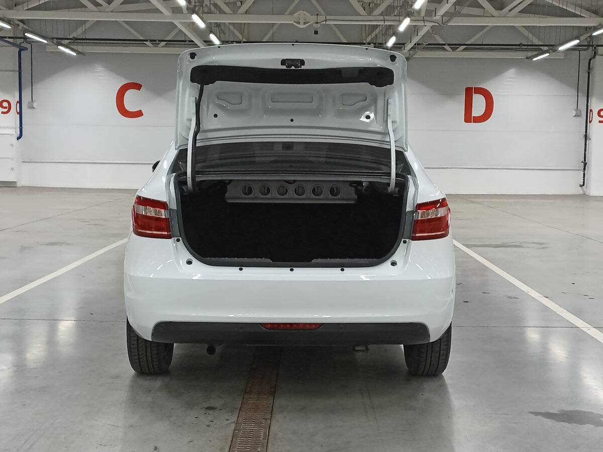 Б/У Лада (ВАЗ) Веста 2020 года. Фото: #9