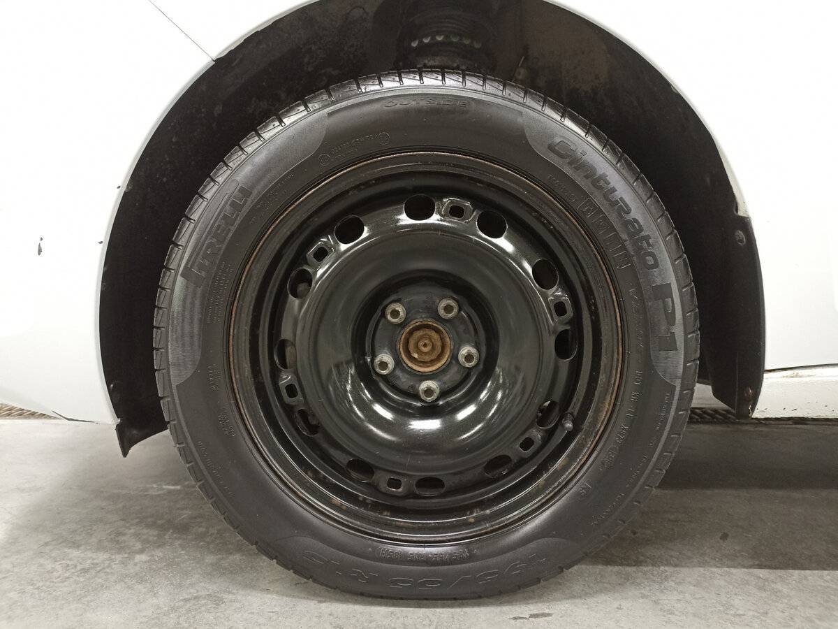 Б/У Шкода Рапид 2018 года. Фото: #17