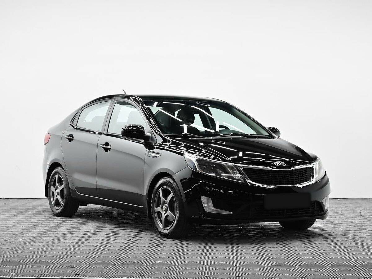 Б/У Киа Рио 2014 года. Фото: #1