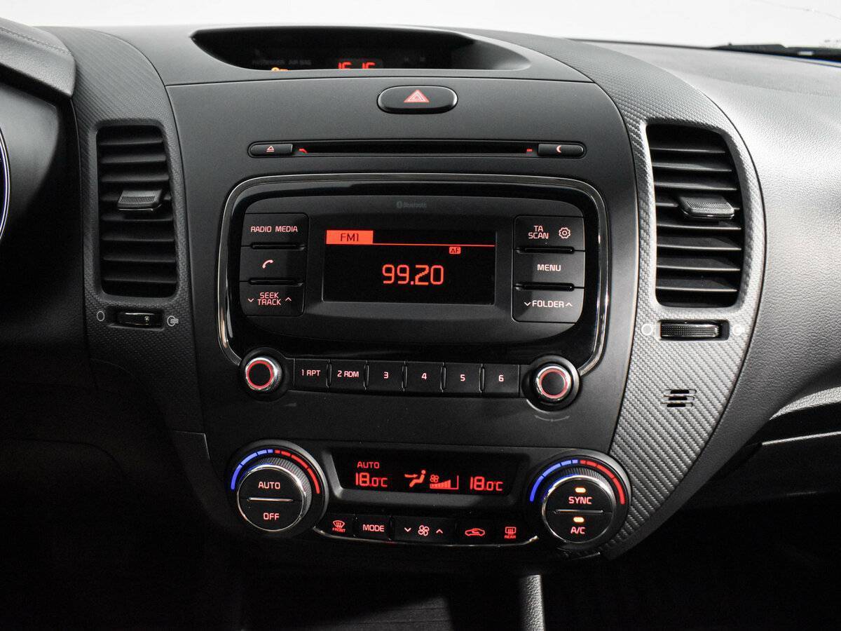 Б/У Киа Церато 2018 года. Фото: #13