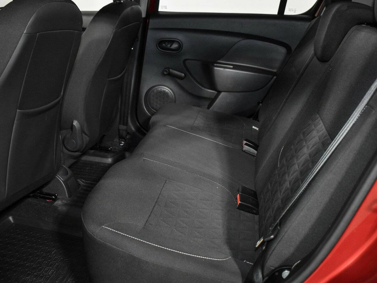 Б/У Рено Сандеро 2014 года. Фото: #10