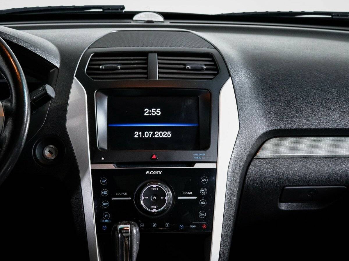 Ford Explorer 2013 года с пробегом. Фото: #10