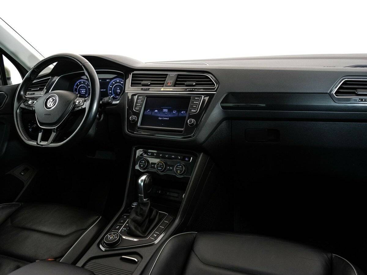 Volkswagen Tiguan 2017 года с пробегом. Фото: #8