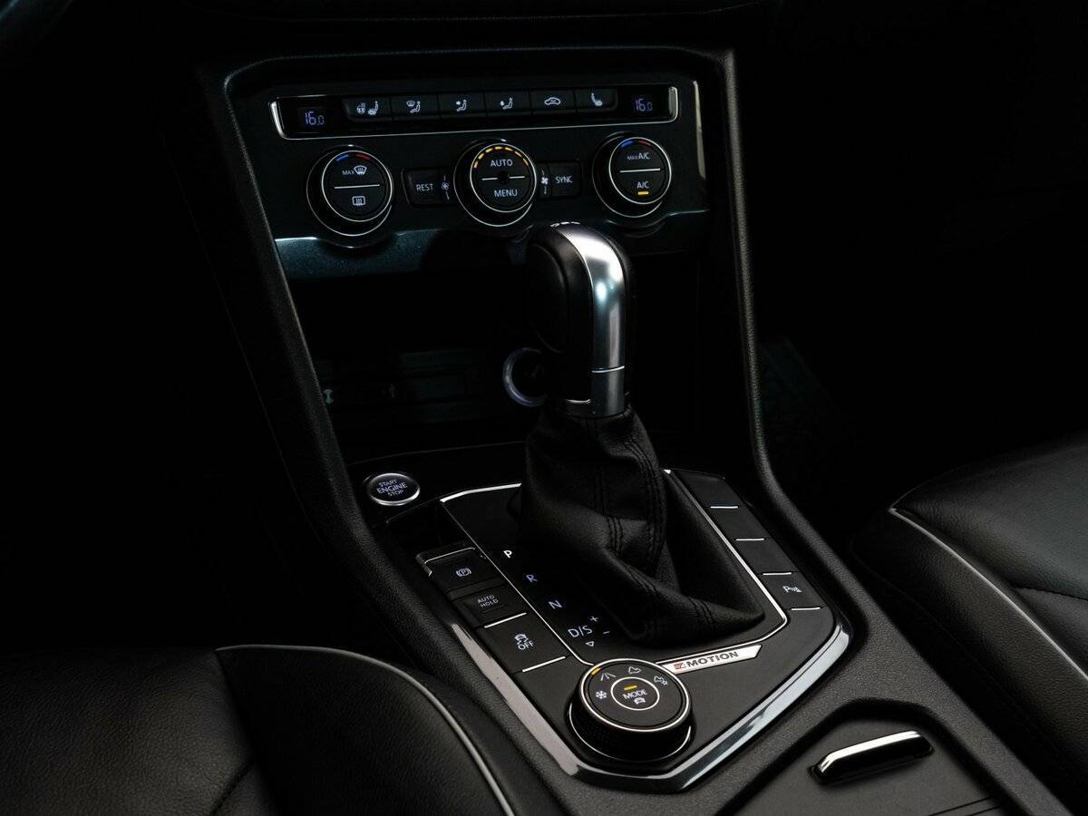 Volkswagen Tiguan 2017 года с пробегом. Фото: #12