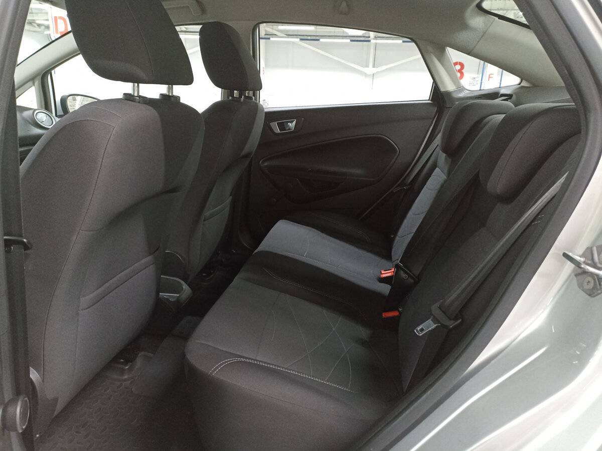 Б/У Форд Фиеста 2015 года. Фото: #10