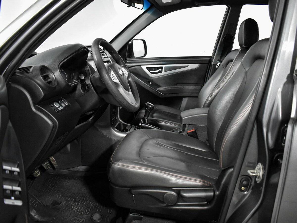 Б/У Лифан Икс60 2017 года. Фото: #9