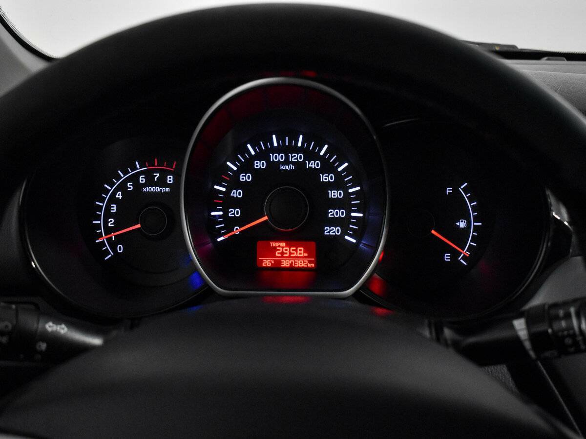 Б/У Киа Рио 2016 года. Фото: #16