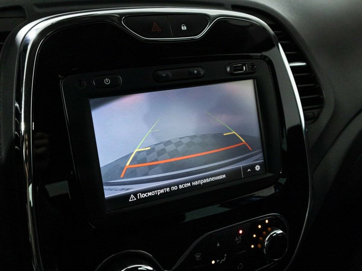 Б/У Рено Каптюр 2017 года. Фото: #15