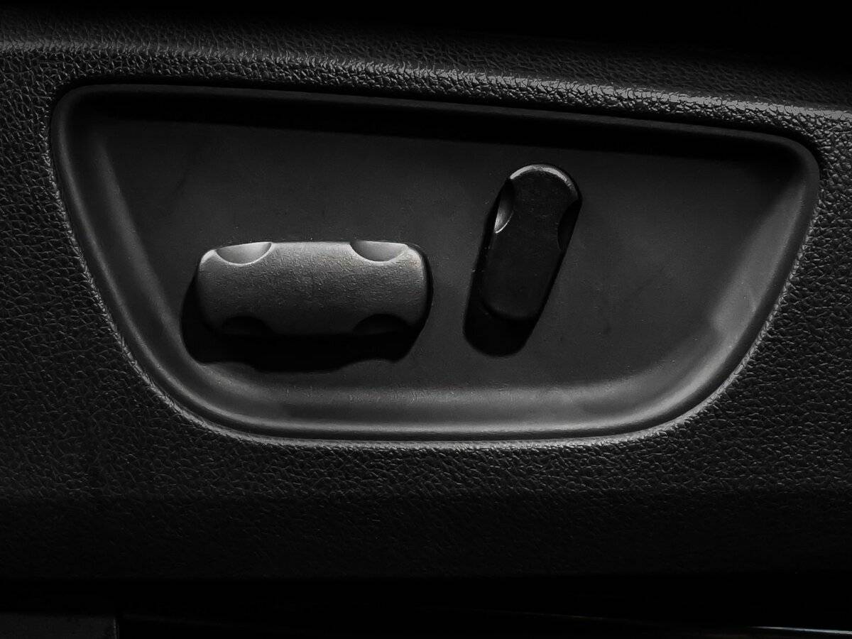 Mitsubishi Pajero Sport 2017 года с пробегом. Фото: #14