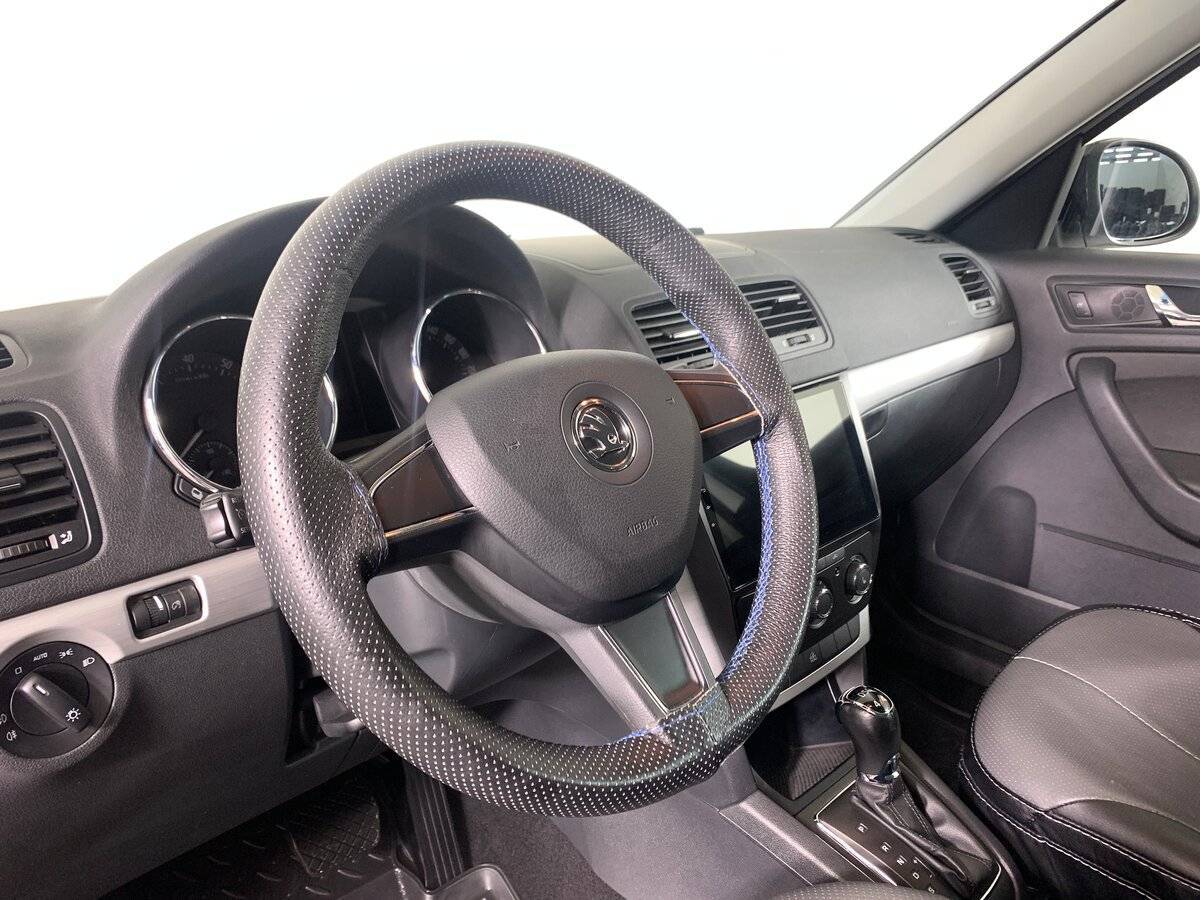 Б/У Шкода Йети 2015 года. Фото: #10