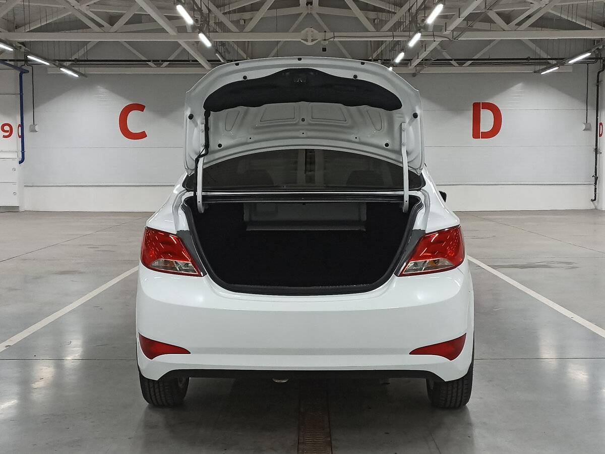 Б/У Хендай Солярис 2015 года. Фото: #9