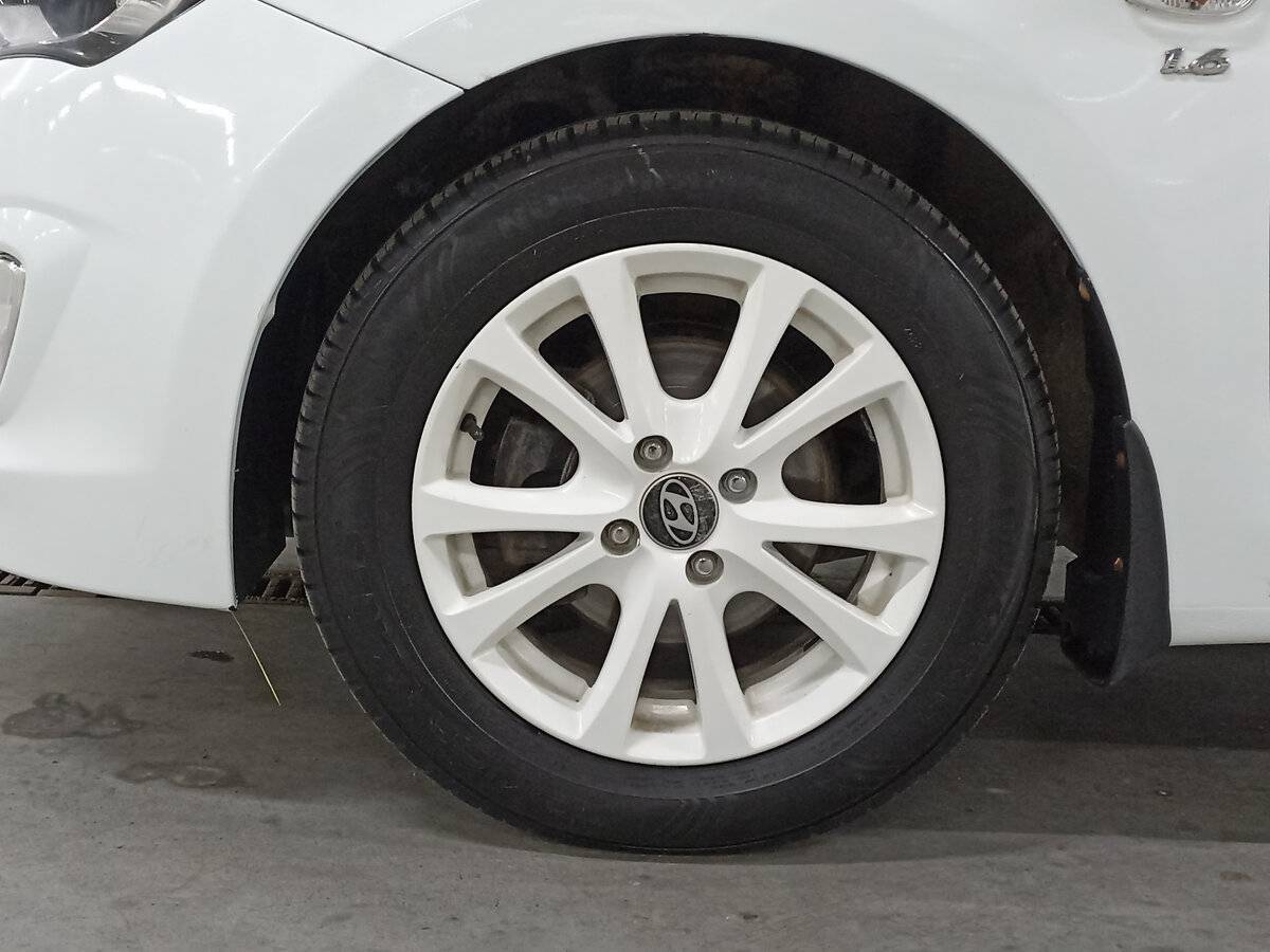 Б/У Хендай Солярис 2015 года. Фото: #17